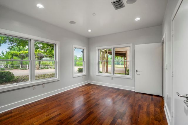 4016 Fm 811, Centerville, TX 75833