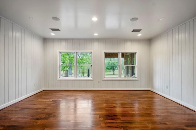 4016 Fm 811, Centerville, TX 75833