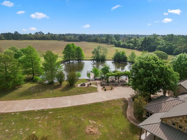 4016 Fm 811, Centerville, TX 75833