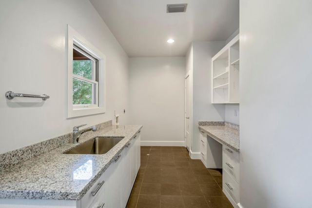 4016 Fm 811, Centerville, TX 75833