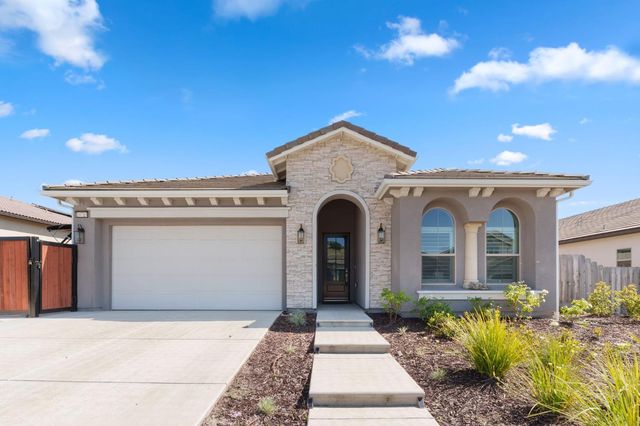 19719 Goldfield Lane, Friant, CA 93626