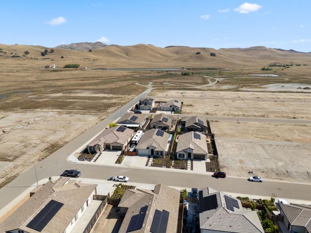 19719 Goldfield Lane, Friant, CA 93626