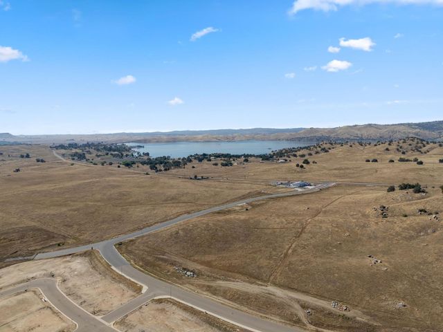 19719 Goldfield Lane, Friant, CA 93626