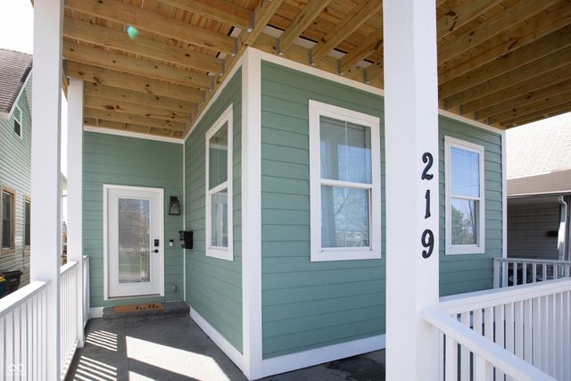 219 E Morris Street, Indianapolis, IN 46225