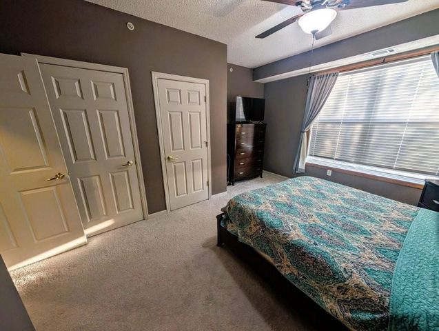 2231 Penn Place 316, North Saint Paul, MN 55109