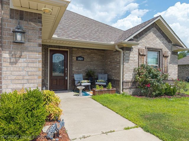1024 Mourning Dove Way, Barling, AR 72923