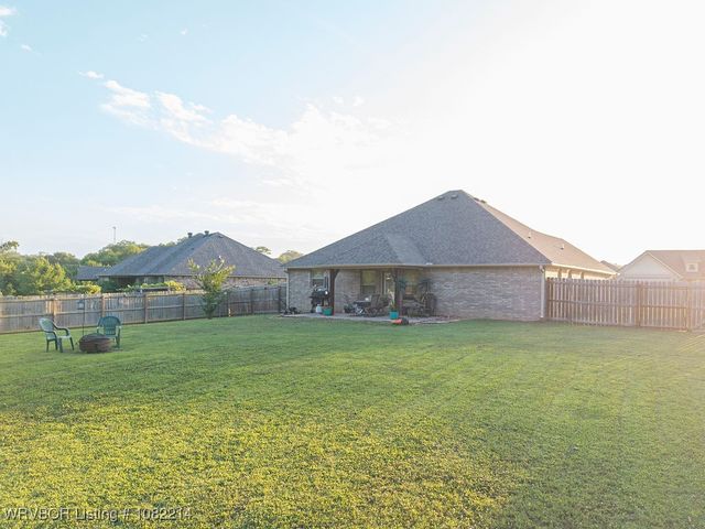 1024 Mourning Dove Way, Barling, AR 72923
