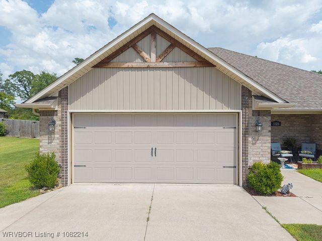 1024 Mourning Dove Way, Barling, AR 72923