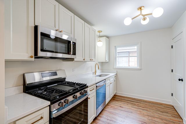 458 RICE Avenue, Bellwood, IL 60104