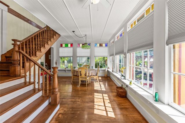 2927 Bernardo De Galvez Avenue, Galveston, TX 77550