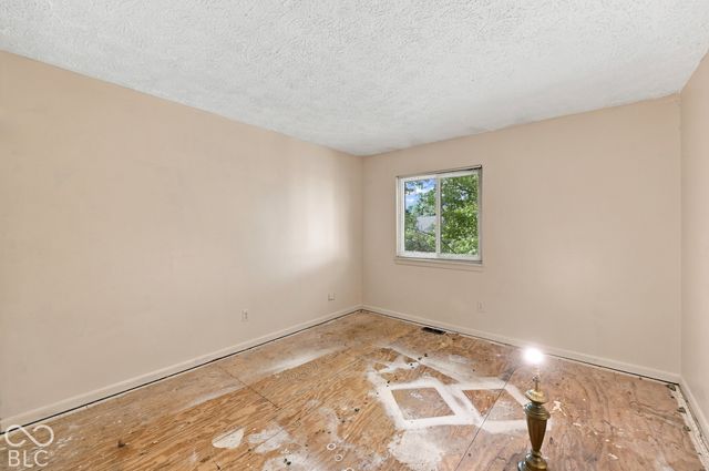 5747 Overcrest Drive, Indianapolis, IN 46237