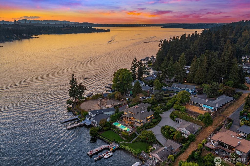 16 Enatai Drive, Bellevue, WA 98004