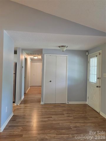 4827 Harri Ann Drive, Charlotte, NC 28227