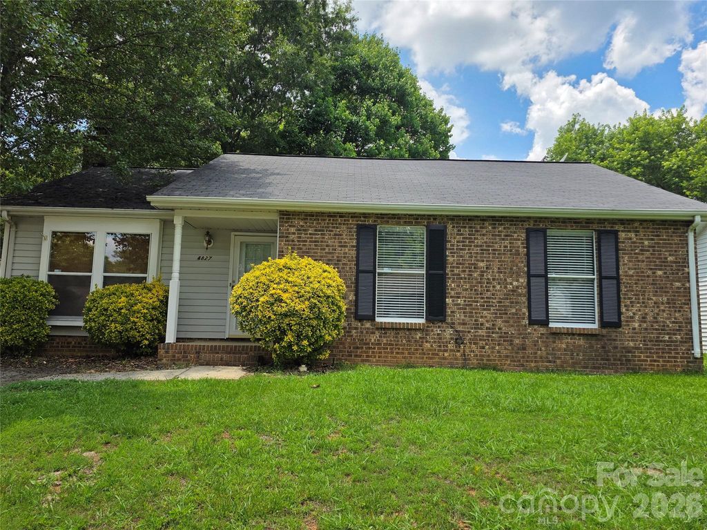 4827 Harri Ann Drive, Charlotte, NC 28227