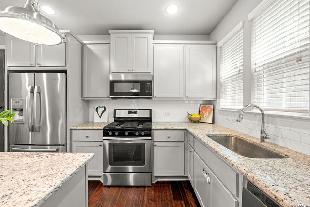 252 Claremont Ave Unit 102, San Antonio, TX 78209
