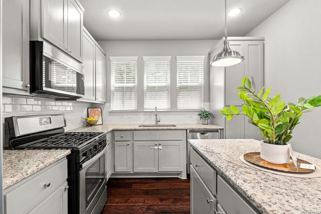 252 Claremont Ave Unit 102, San Antonio, TX 78209
