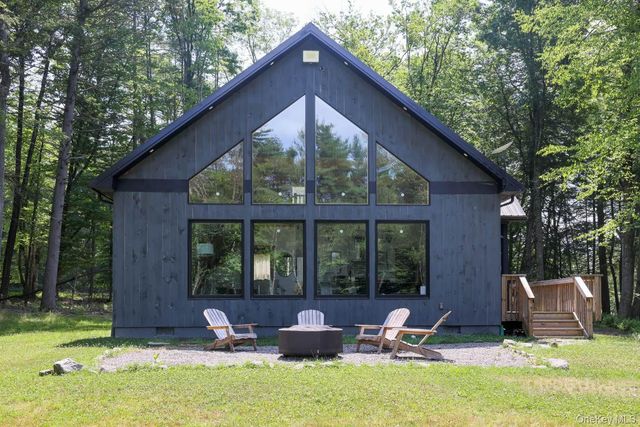 305 Reyer Road, Narrowsburg, NY 12764