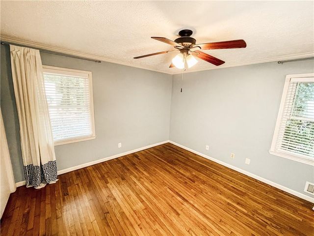 116 Indian Trail, Marietta, GA 30068