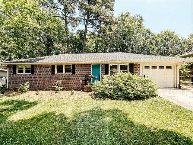 116 Indian Trail, Marietta, GA 30068