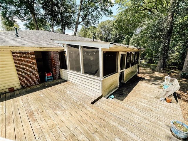 116 Indian Trail, Marietta, GA 30068