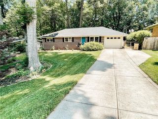 116 Indian Trail, Marietta, GA 30068