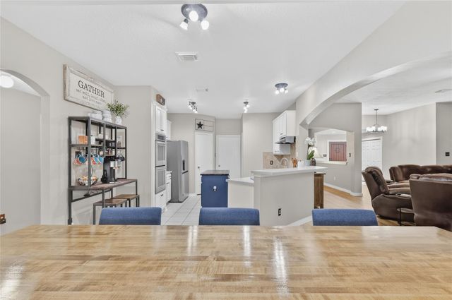 20003 Country Lake Drive N, Magnolia, TX 77355