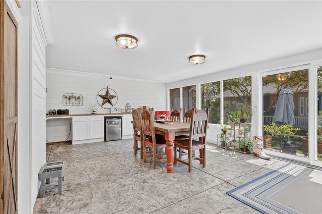 20003 Country Lake Drive N, Magnolia, TX 77355