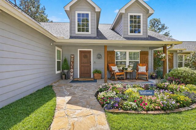 20003 Country Lake Drive N, Magnolia, TX 77355