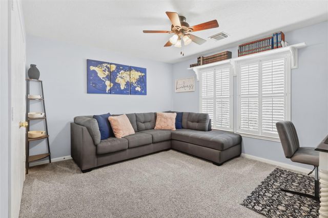 20003 Country Lake Drive N, Magnolia, TX 77355