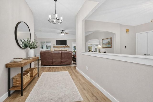 20003 Country Lake Drive N, Magnolia, TX 77355