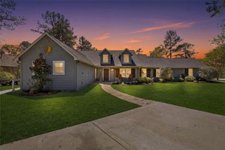 20003 Country Lake Drive N, Magnolia, TX 77355