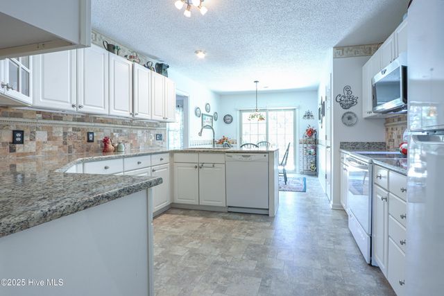 226 Juniper Creek Boulevard, Pinehurst, NC 28374
