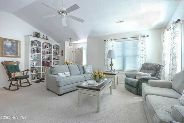 226 Juniper Creek Boulevard, Pinehurst, NC 28374
