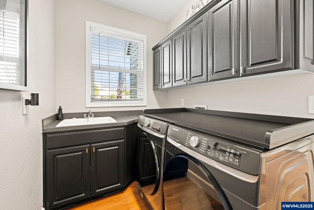 748 Roosevelt St NW, Salem, OR 97034