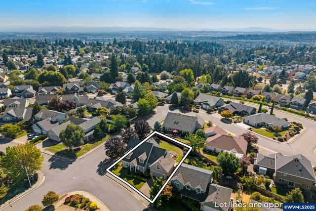 748 Roosevelt St NW, Salem, OR 97034