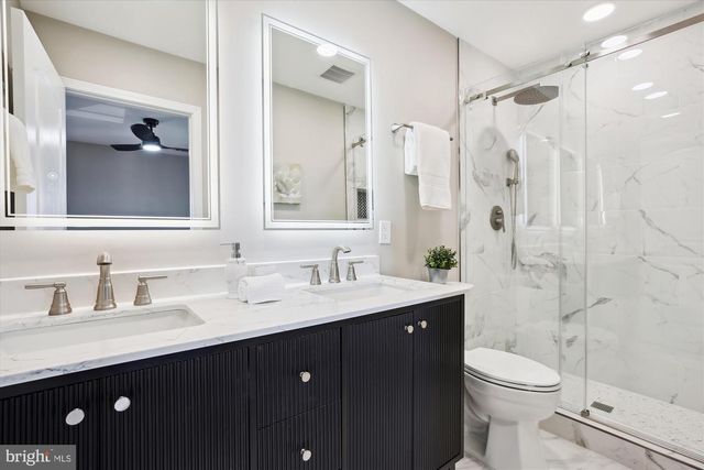 329 15TH ST NE, Washington, DC 20002