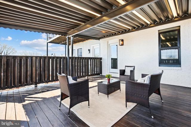 329 15TH ST NE, Washington, DC 20002