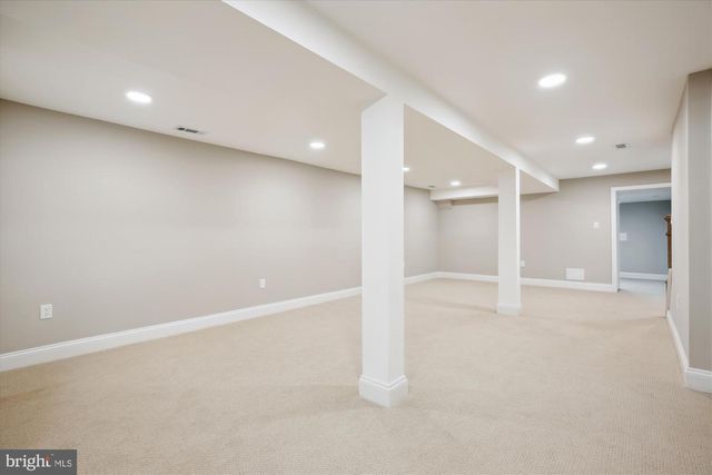 329 15TH ST NE, Washington, DC 20002