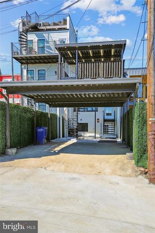 329 15TH ST NE, Washington, DC 20002