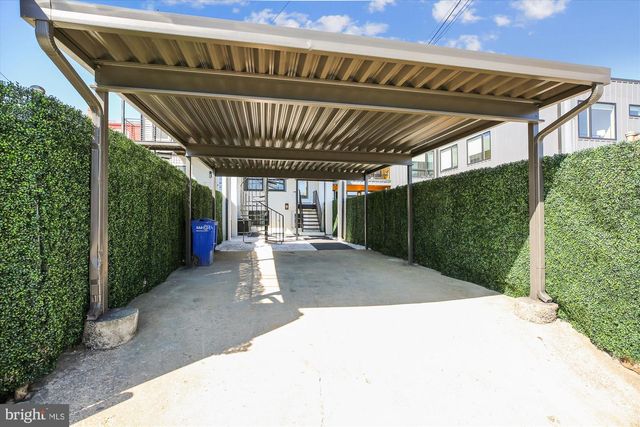 329 15TH ST NE, Washington, DC 20002