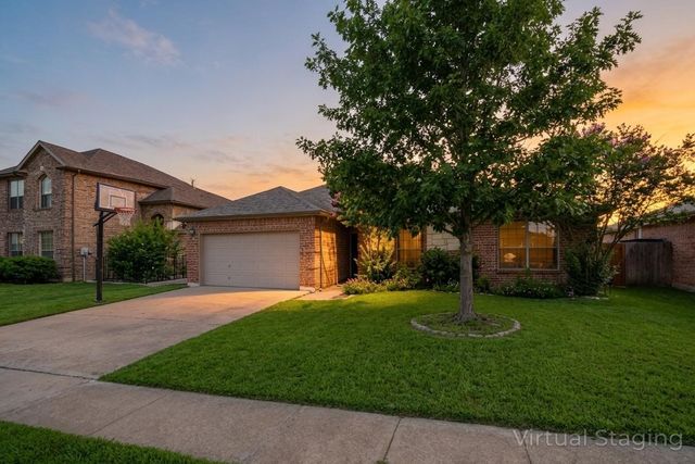 192 Hirth Drive, Crowley, TX 76036