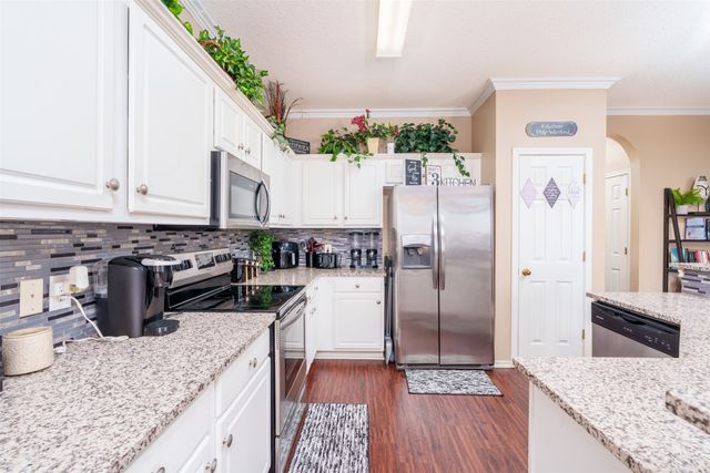 192 Hirth Drive, Crowley, TX 76036