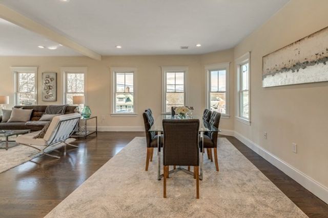 107 Warren St 107, Medford, MA 02155