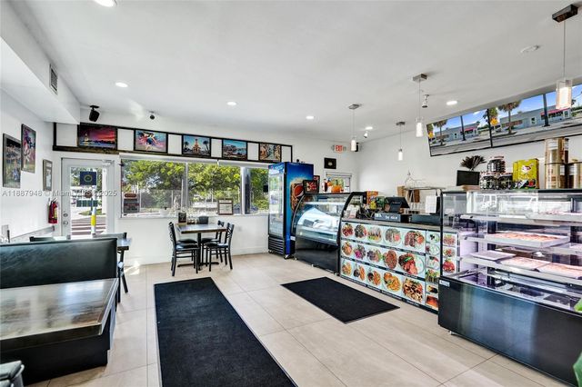 1100 NE 4th Ave 1-2, Fort Lauderdale, FL 33304