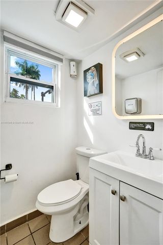 1100 NE 4th Ave 1-2, Fort Lauderdale, FL 33304