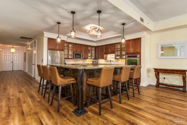 14500 River Rd 406, Pensacola, FL 32507