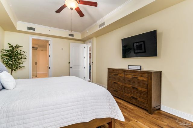 14500 River Rd 406, Pensacola, FL 32507