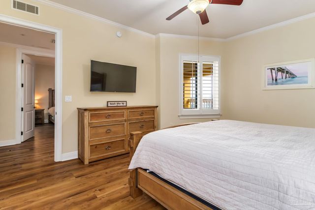 14500 River Rd 406, Pensacola, FL 32507