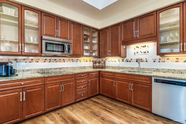 14500 River Rd 406, Pensacola, FL 32507