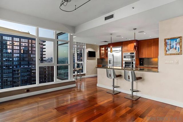 1205 Pacific Hwy 3101, San Diego, CA 92101